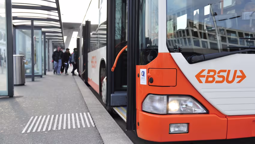 BSU_Bus_Haltestelle