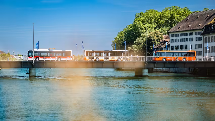 Busse auf der Wengibrücke Solothurn